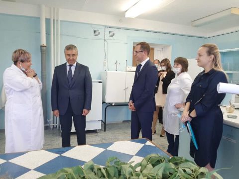 117888232_586233118718043_8861187201576946426_n